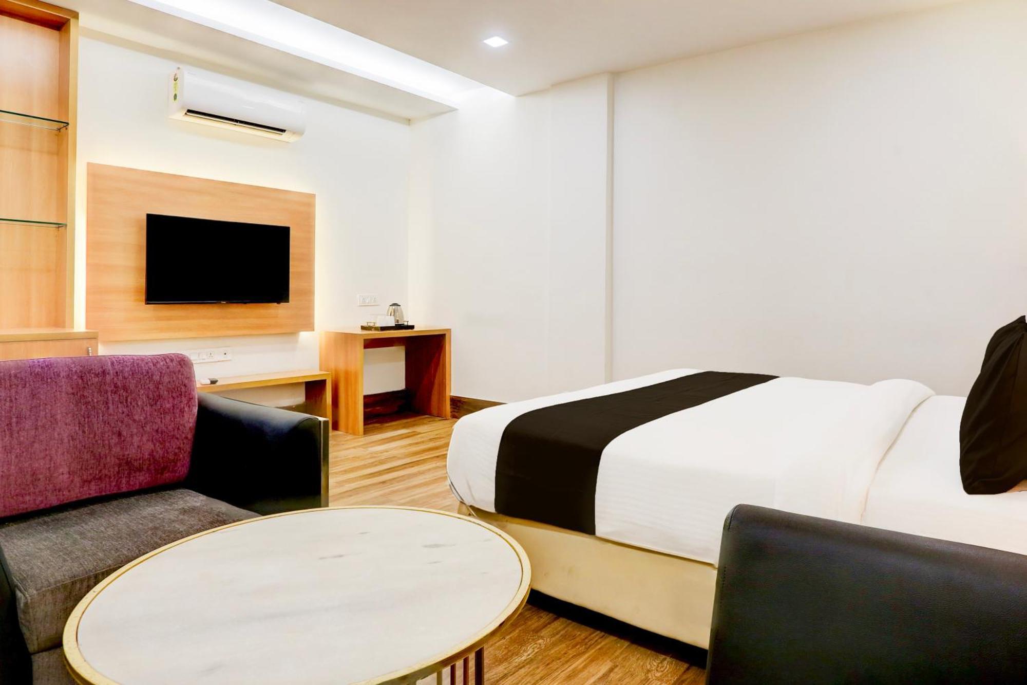 Palette Calista Premium Resort Samalkha Eksteriør bilde