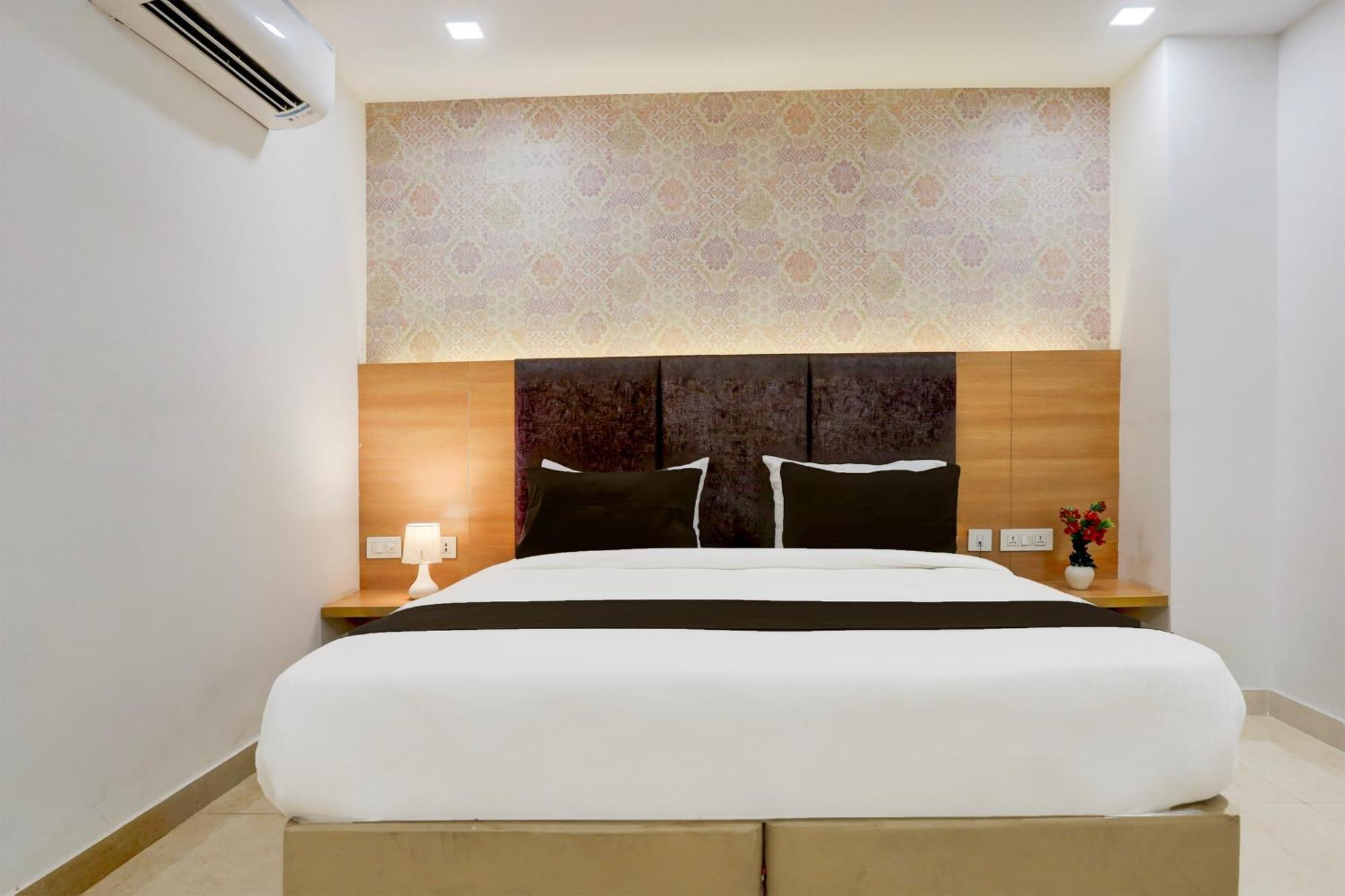 Palette Calista Premium Resort Samalkha Eksteriør bilde